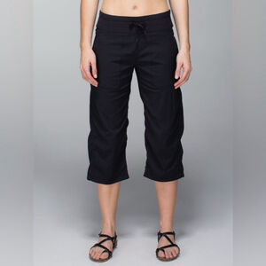 Lululemon Studio Crop Black Size 6 W6601S